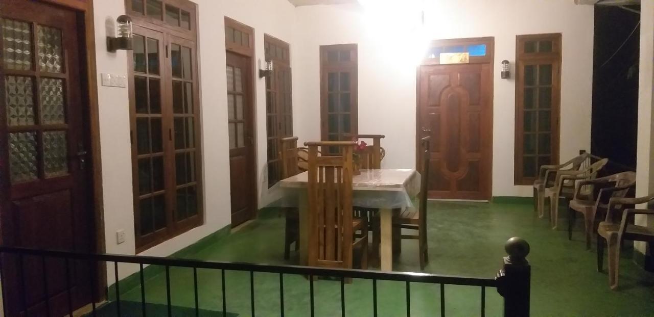 Mature Home אלה מראה חיצוני תמונה