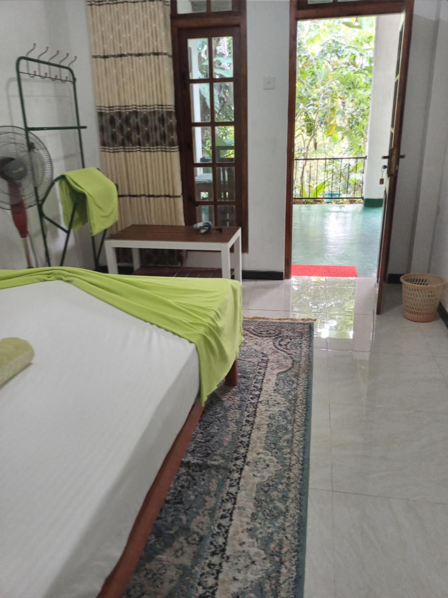 Mature Home אלה מראה חיצוני תמונה