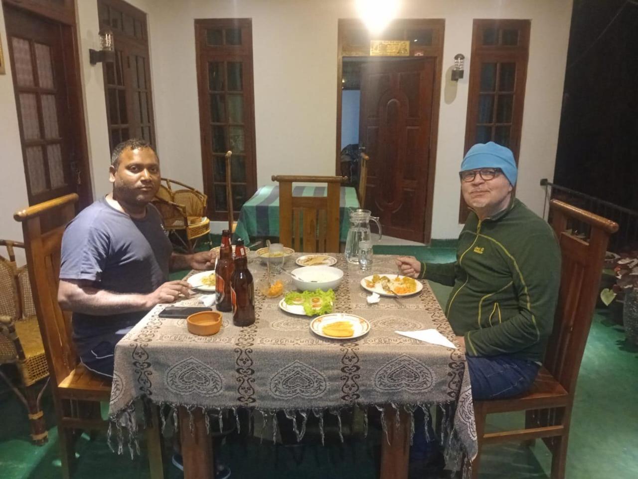 Mature Home אלה מראה חיצוני תמונה